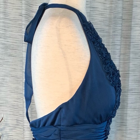 Adrianna Papell solid blue gathered halter styled evening party dress. - Picture 14 of 16